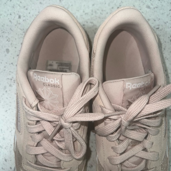 Reebok Pink Sneakers Club C, Metallic Pink, Size 7 - Picture 4 of 5